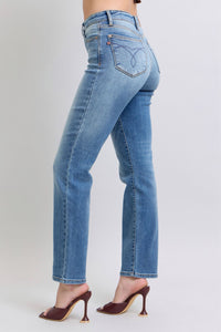 Judy Blue Nivea Full Size Run Vintage Wash Thermal Straight Jeans