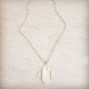 **Gilded Wave Pendant Necklace 257mb