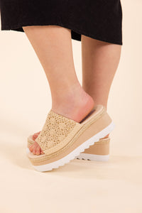 Ophelia Wedges in Cream