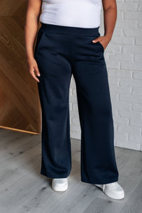 Resort Travel Wide Leg Crop Pant in Navy