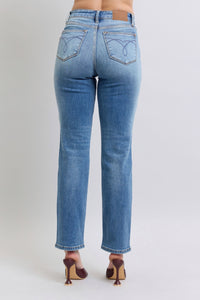 Judy Blue Nivea Full Size Run Vintage Wash Thermal Straight Jeans