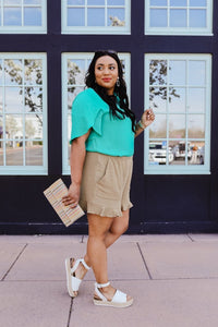 Ruffly Speaking Shorts In Khaki ESB
