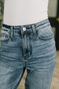 Carlie High Waist Straight Jean in Everyday Indigo