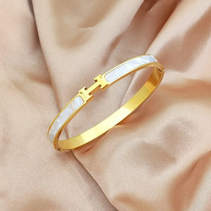 Honey Bangle