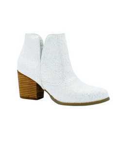 Fiera Booties in White