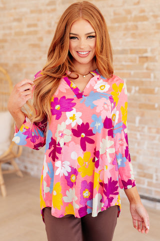 Lizzy Flutter Sleeve Top in Blue and Pink Roses