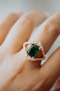 Blythe Emerald Gold Ring Set