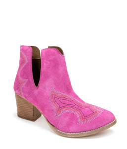 Journee Ankle Boots in Magenta