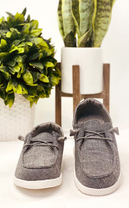 Maco Sneaker in Charcoal