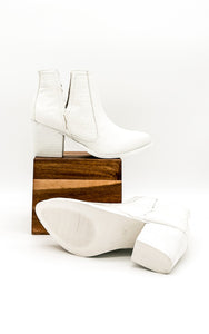 Tarim Bootie in White Croc