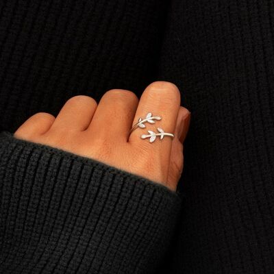 Knotted Hearts 925 Sterling Silver Open Ring