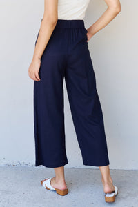 In The Mix Pleated Detail Linen Pants in Dark Navy