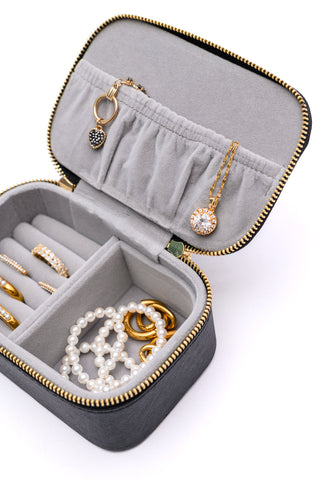 Travel Jewelry Case in Cream Snakeskin